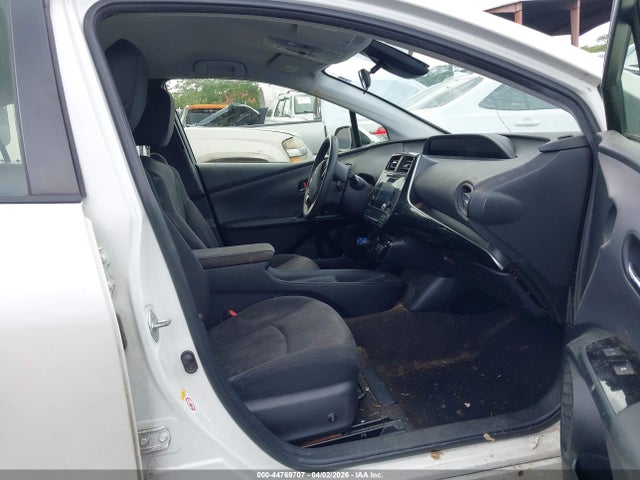JTDKBRFU8H3551661 Toyota Prius Two