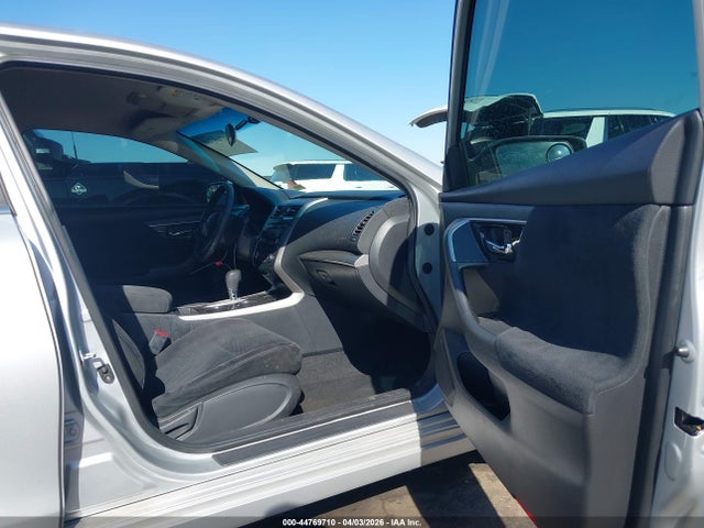 44769710 :رقم المزاد ، 1N4AL3AP4EN379433 vin ، 2014 Nissan Altima 2.5 S مزاد بيع