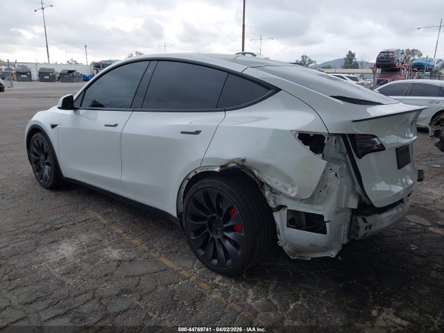 Продажа на аукционе авто 2022 Tesla Model Y Performance Dual Motor All-wheel Drive, vin: 7SAYGDEF3NF351547, номер лота: 44769741