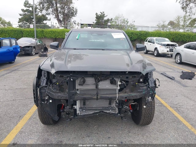 3TMLB5JN6SM183340 Toyota Tacoma Trd Off Road