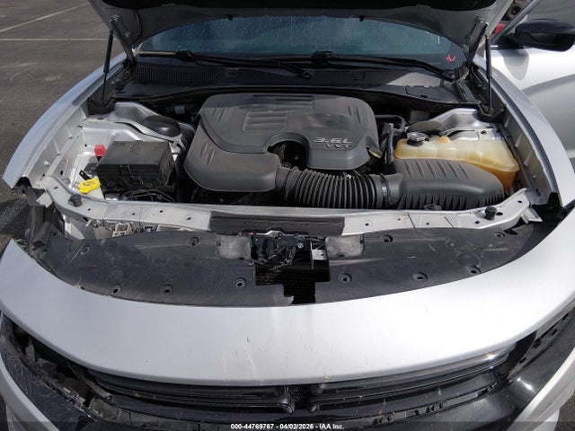 2C3CDXBG0KH715285 Dodge Charger Sxt Rwd