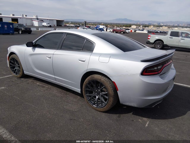 2C3CDXBG0KH715285 Dodge Charger Sxt Rwd