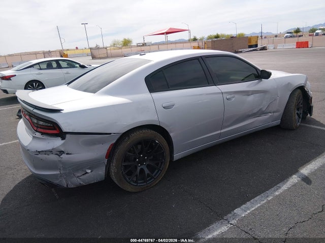 2C3CDXBG0KH715285 Dodge Charger Sxt Rwd