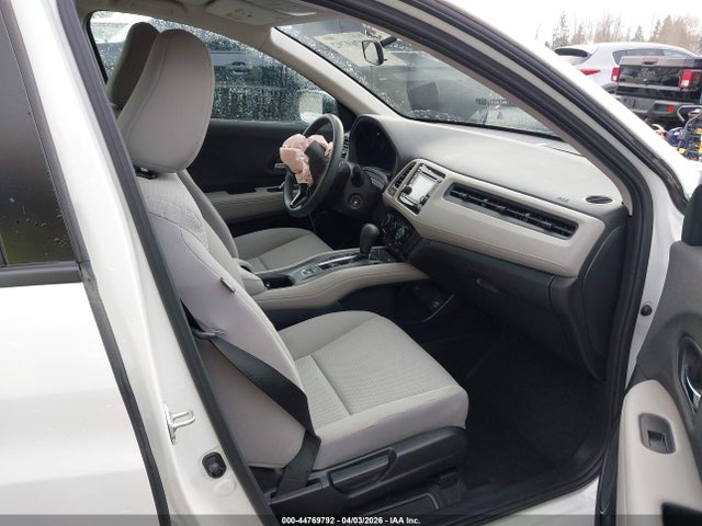 3CZRU6H39NM763016 Honda Hr-v Awd Lx