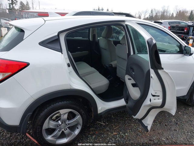 3CZRU6H39NM763016 Honda Hr-v Awd Lx