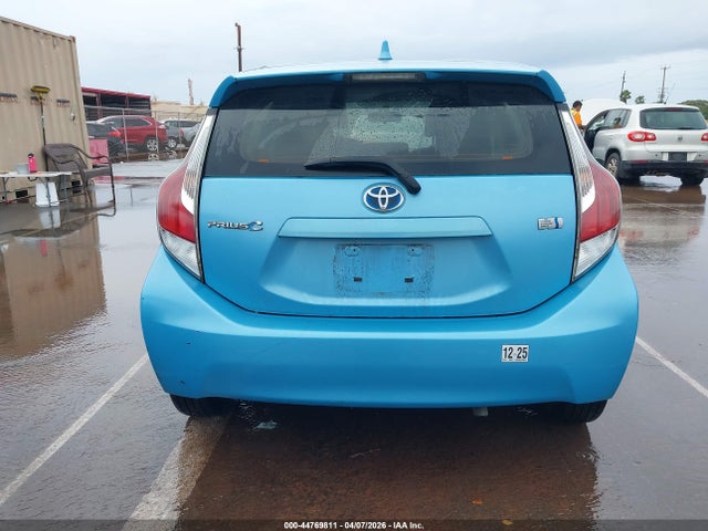 Продажа на аукционе авто 2015 Toyota Prius C Four/one/three/two, vin: JTDKDTB33F1086218, номер лота: 44769811