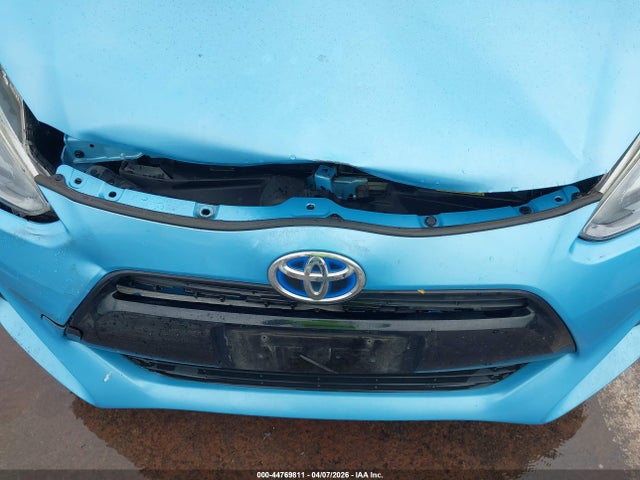 Продажа на аукционе авто 2015 Toyota Prius C Four/one/three/two, vin: JTDKDTB33F1086218, номер лота: 44769811