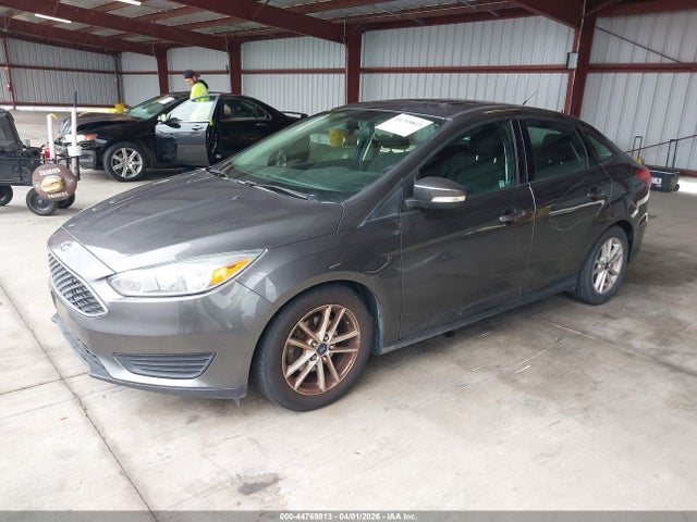Ford FOCUS SE 2016 1FADP3F27GL264208 Image 2