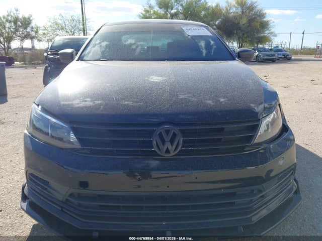 3VWB17AJ0FM423329 Volkswagen Jetta 1.8t Se
