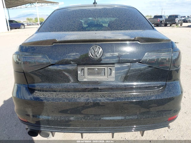 3VWB17AJ0FM423329 Volkswagen Jetta 1.8t Se