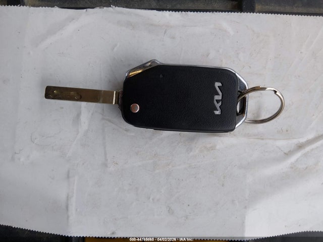44769860 :رقم المزاد ، KNDPU3AF6P7035814 vin ، 2023 Kia Sportage Lx مزاد بيع