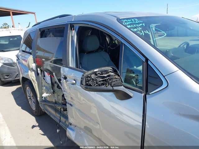 Toyota SIENNA XLE 2023 5TDYRKEC1PS168454 Image 22