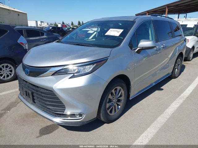2023 TOYOTA SIENNA 5TDYRKEC1PS168454 Photo 1
