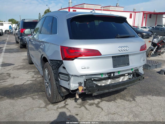 Продажа на аукционе авто 2023 Audi Q5 Premium Plus 45 Tfsi S Line Quattro, vin: WA1EAAFY8P2025663, номер лота: 44769867