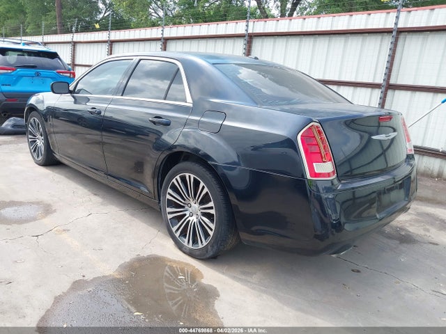 2012 CHRYSLER 300 2C3CCABG5CH233686 Photo 2