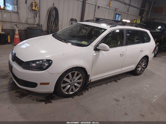 2013 Volkswagen Jetta Sportwagen 2.0l Tdi მანქანა იყიდება აუქციონზე, vin: 3VWPL7AJ9DM606502, აუქციონის ნომერი: 44769897