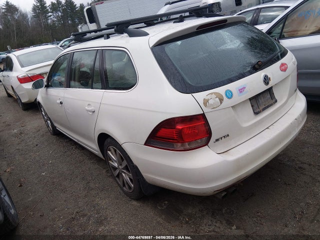 2013 Volkswagen Jetta Sportwagen 2.0l Tdi მანქანა იყიდება აუქციონზე, vin: 3VWPL7AJ9DM606502, აუქციონის ნომერი: 44769897