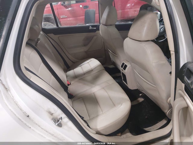 2013 Volkswagen Jetta Sportwagen 2.0l Tdi მანქანა იყიდება აუქციონზე, vin: 3VWPL7AJ9DM606502, აუქციონის ნომერი: 44769897