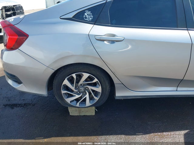 Продажа на аукционе авто 2016 Honda Civic Ex, vin: 19XFC2F74GE058437, номер лота: 44769903