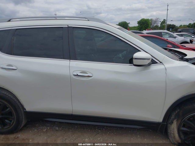 Auction sale of the 2019 Nissan Rogue Sv, vin: 5N1AT2MT2KC722367, lot number: 44769911