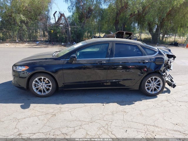3FA6P0H70LR238724 Ford FUSION SE