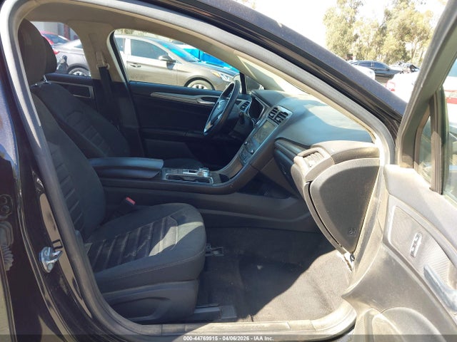 3FA6P0H70LR238724 Ford FUSION SE