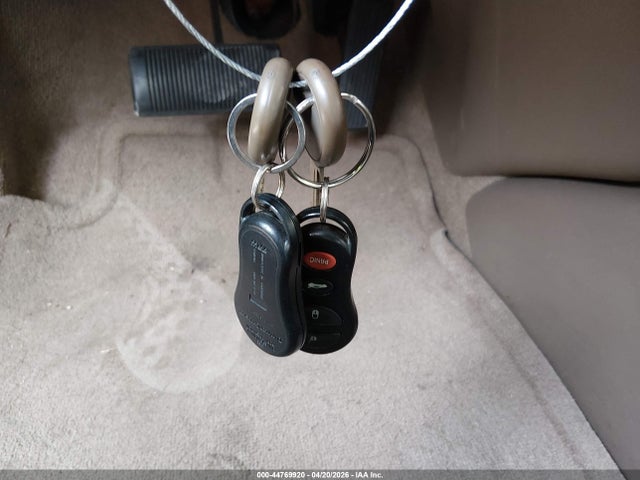 44769920 :رقم المزاد ، 1C3EL45T03N606367 vin ، 2003 Chrysler Sebring Lx مزاد بيع