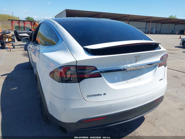 44769935 :رقم المزاد ، 5YJXCAE26HF079371 vin ، 2017 Tesla Model X 100d/75d/90d مزاد بيع