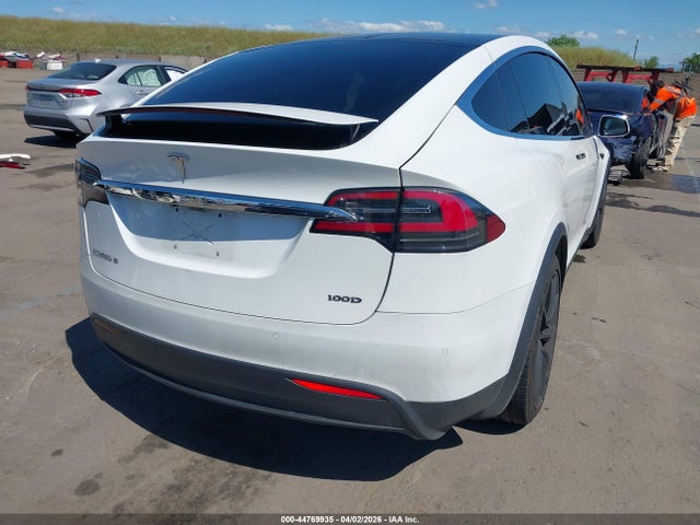 44769935 :رقم المزاد ، 5YJXCAE26HF079371 vin ، 2017 Tesla Model X 100d/75d/90d مزاد بيع