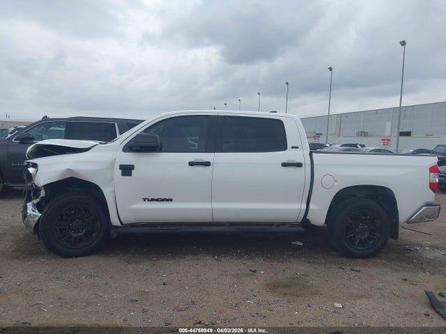 Продажа на аукционе авто 2021 Toyota Tundra Sr5, vin: 5TFEY5F18MX274989, номер лота: 44769949