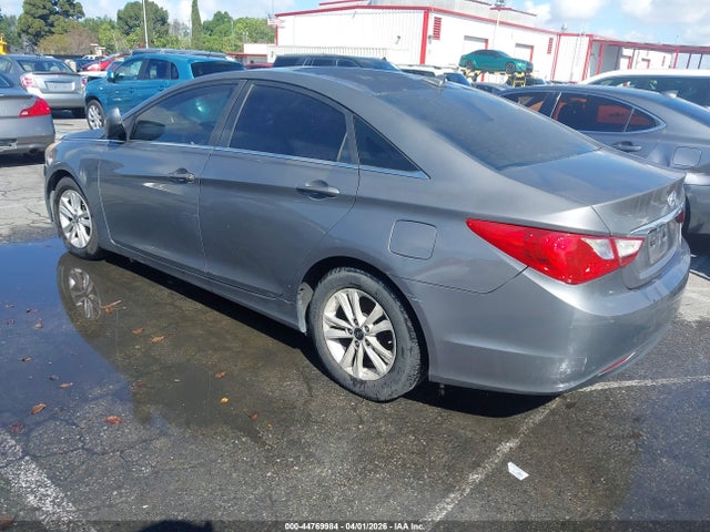 Продаж на аукціоні авто 2013 Hyundai Sonata Gls, vin: 5NPEB4AC1DH627105, номер лоту: 44769984
