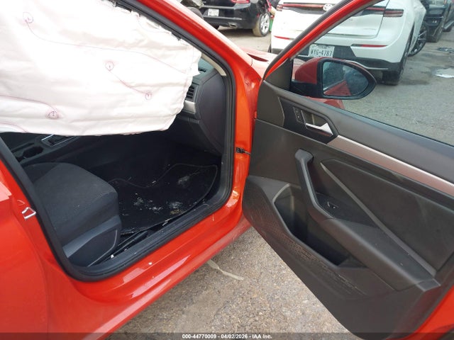 Продаж на аукціоні авто 2020 Volkswagen Jetta 1.4t R-line/1.4t S/1.4t Se, vin: 3VWCB7BUXLM047695, номер лоту: 44770009