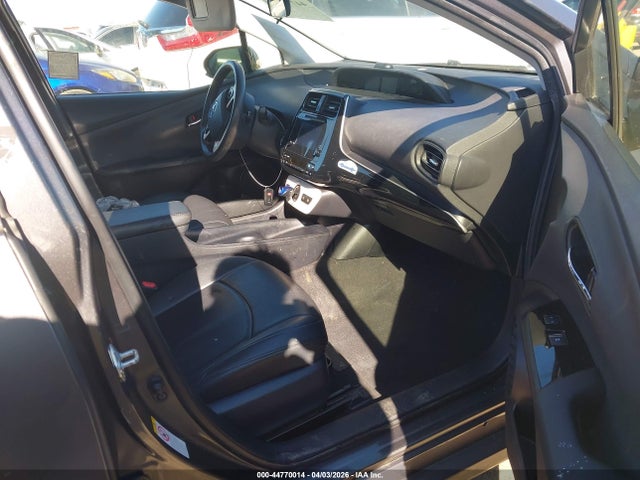 JTDKBRFU8J3603828 Toyota Prius Two