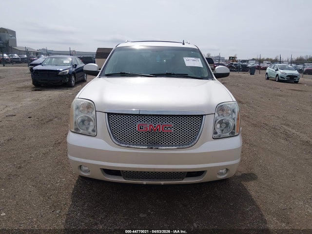 44770021 :رقم المزاد ، 1GKS1MEF8DR103506 vin ، 2013 Gmc Yukon Xl 1500 Denali مزاد بيع