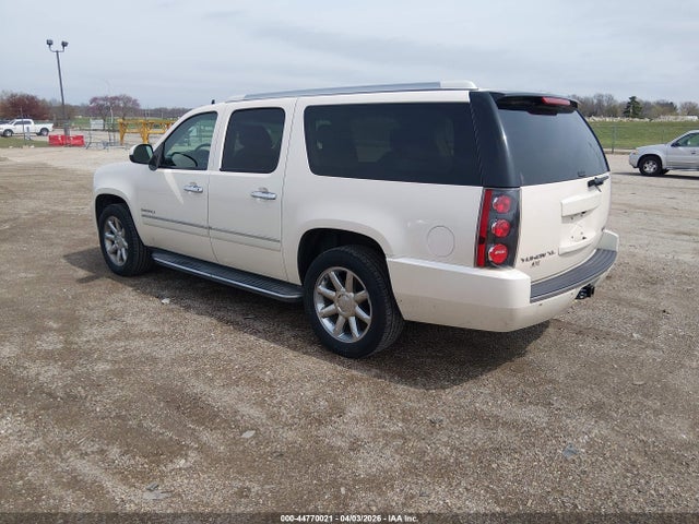 44770021 :رقم المزاد ، 1GKS1MEF8DR103506 vin ، 2013 Gmc Yukon Xl 1500 Denali مزاد بيع