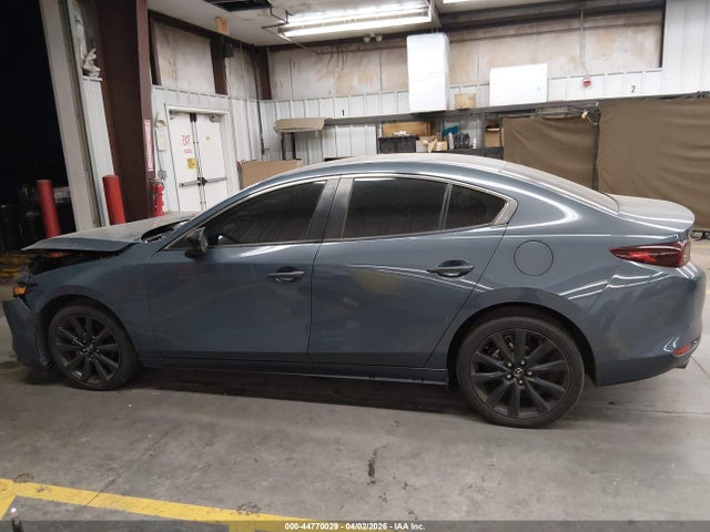 44770029 :رقم المزاد ، 3MZBPBCM5PM357645 vin ، 2023 Mazda Mazda3 مزاد بيع