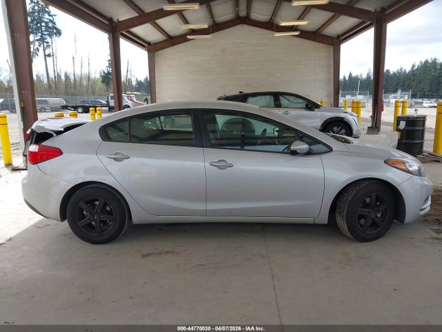 KIA FORTE LX 2015 KNAFK4A62F5395399 Image 14