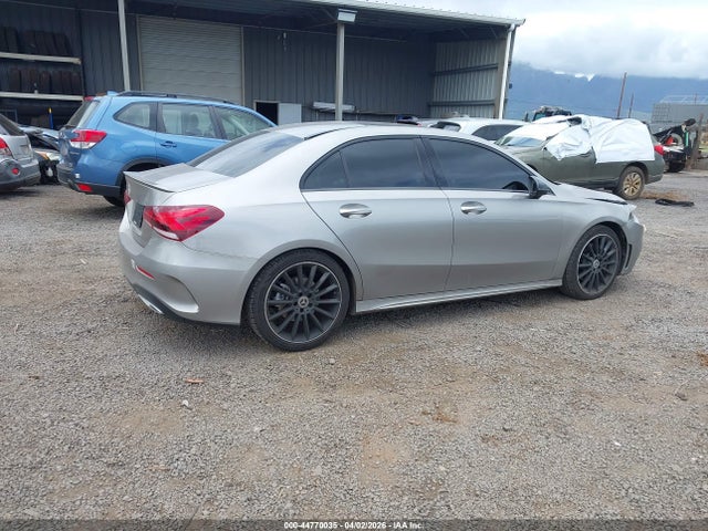 44770035 :رقم المزاد ، WDD3G4EB5KW025329 vin ، 2019 Mercedes-benz A 220 مزاد بيع