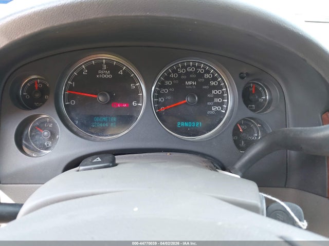 2007 CHEVROLET SUBURBAN 1500 1GNFC16J87R217400 Photo 6