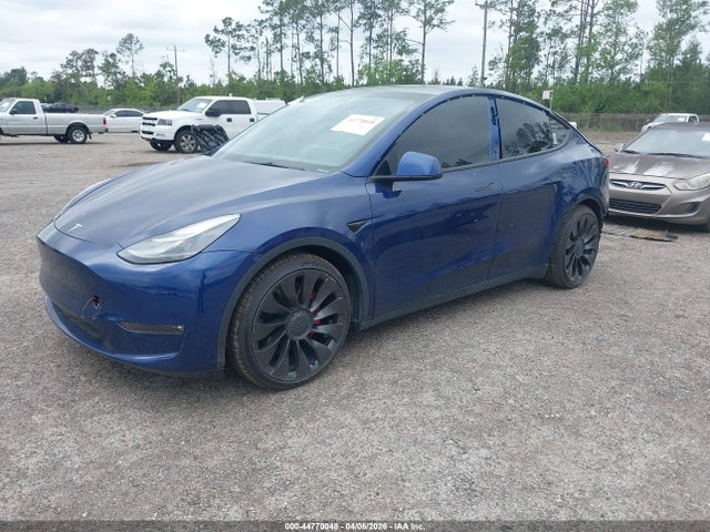 44770048 :رقم المزاد ، 7SAYGDEF3NF372818 vin ، 2022 Tesla Model Y Performance Dual Motor All-wheel Drive مزاد بيع