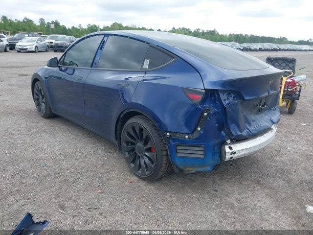 44770048 :رقم المزاد ، 7SAYGDEF3NF372818 vin ، 2022 Tesla Model Y Performance Dual Motor All-wheel Drive مزاد بيع