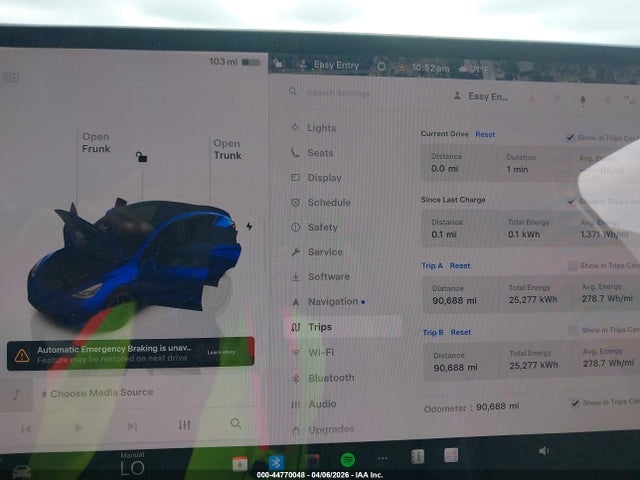 44770048 :رقم المزاد ، 7SAYGDEF3NF372818 vin ، 2022 Tesla Model Y Performance Dual Motor All-wheel Drive مزاد بيع