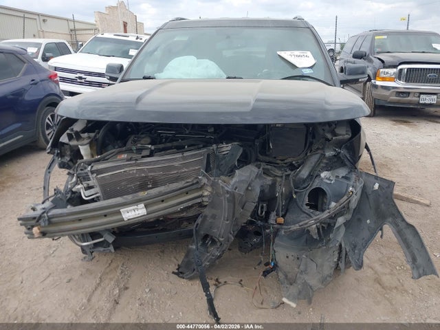 44770056 :رقم المزاد ، 1FM5K8D8XJGB46165 vin ، 2018 Ford Explorer Xlt مزاد بيع