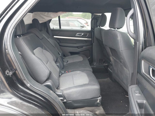 44770056 :رقم المزاد ، 1FM5K8D8XJGB46165 vin ، 2018 Ford Explorer Xlt مزاد بيع
