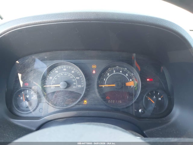 1C4NJCBA3FD138014 Jeep Compass Sport