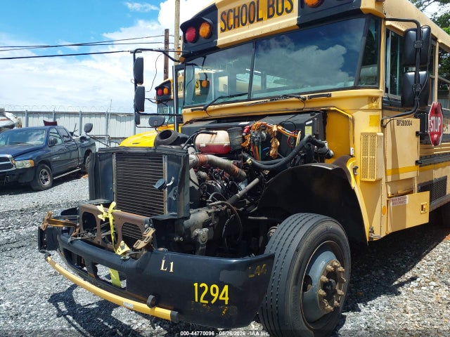 44770096 :رقم المزاد ، 1BAKACPH6BF280004 vin ، 2011 Blue Bird School Bus / Transit Bus مزاد بيع