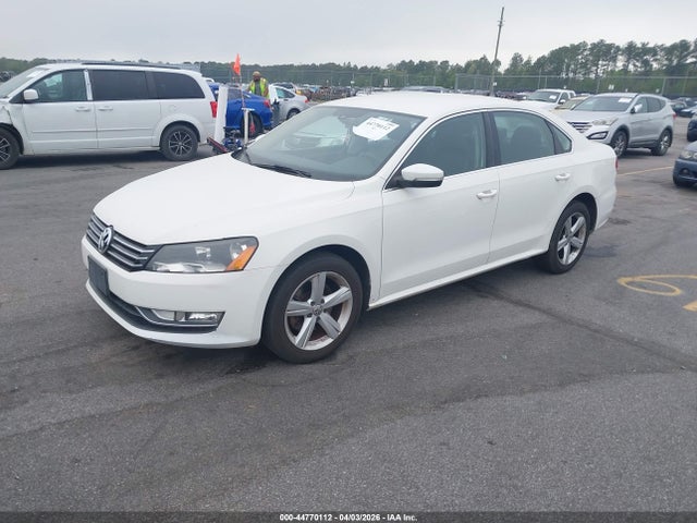 Aukcja sprzedaży 2015 Volkswagen Passat 1.8t Limited Edition, vin: 1VWAT7A34FC078962, numer aukcji: 44770112