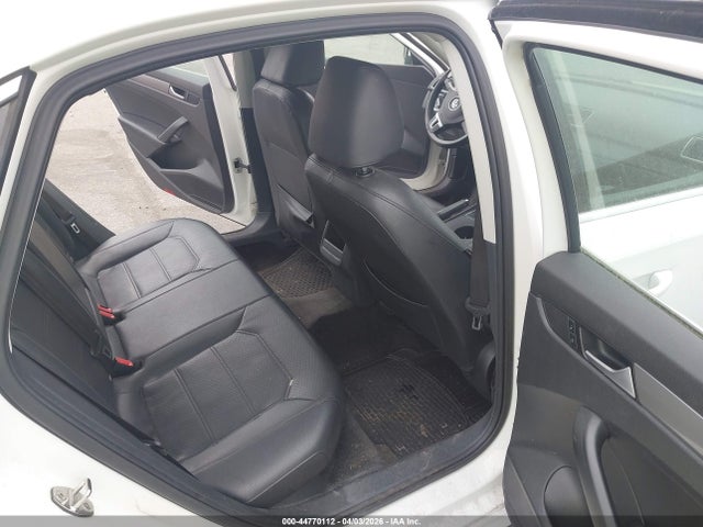 Aukcja sprzedaży 2015 Volkswagen Passat 1.8t Limited Edition, vin: 1VWAT7A34FC078962, numer aukcji: 44770112