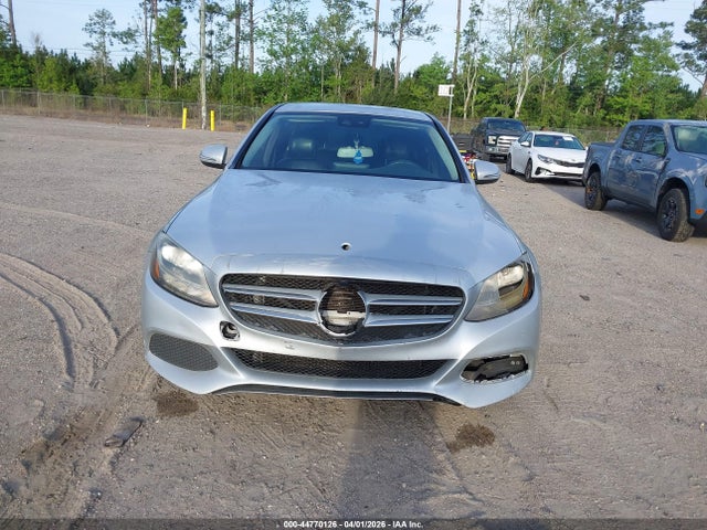 Продажа на аукционе авто 2016 Mercedes-benz C 300, vin: 55SWF4JB2GU148001, номер лота: 44770126
