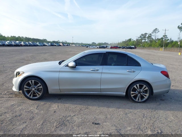 Продажа на аукционе авто 2016 Mercedes-benz C 300, vin: 55SWF4JB2GU148001, номер лота: 44770126